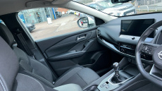 Nissan Qashqai 1.3 DiG-T MH N-Connecta 5dr Petrol Hatchback